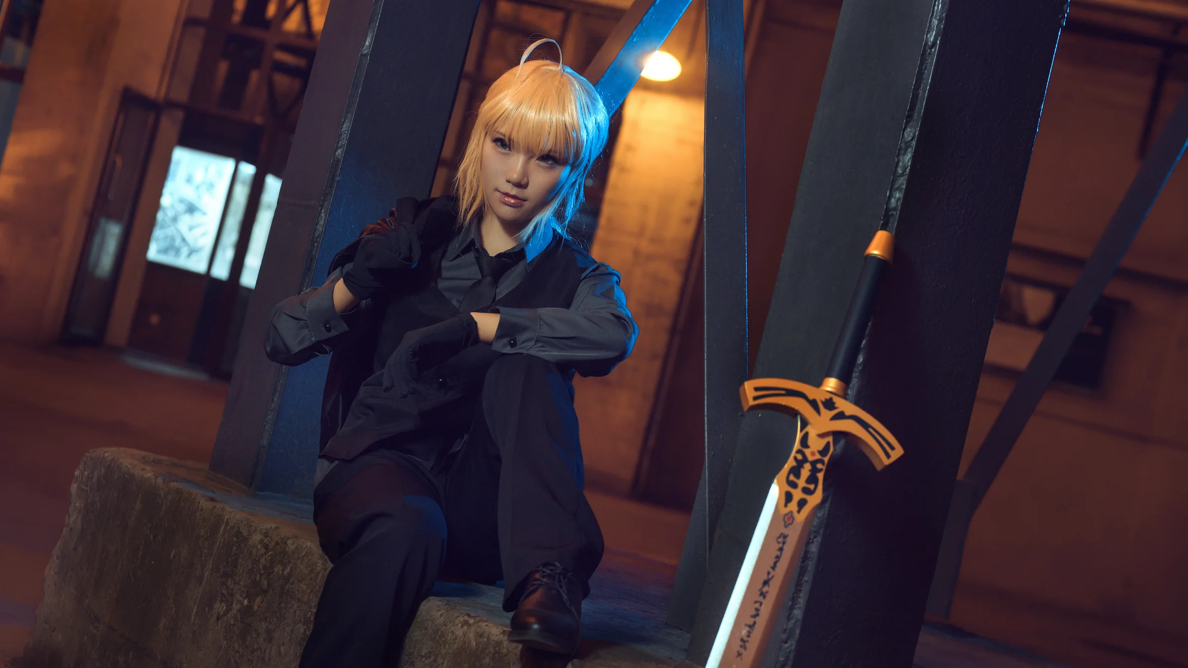 Fate/Zero——黑西装saber COS写真