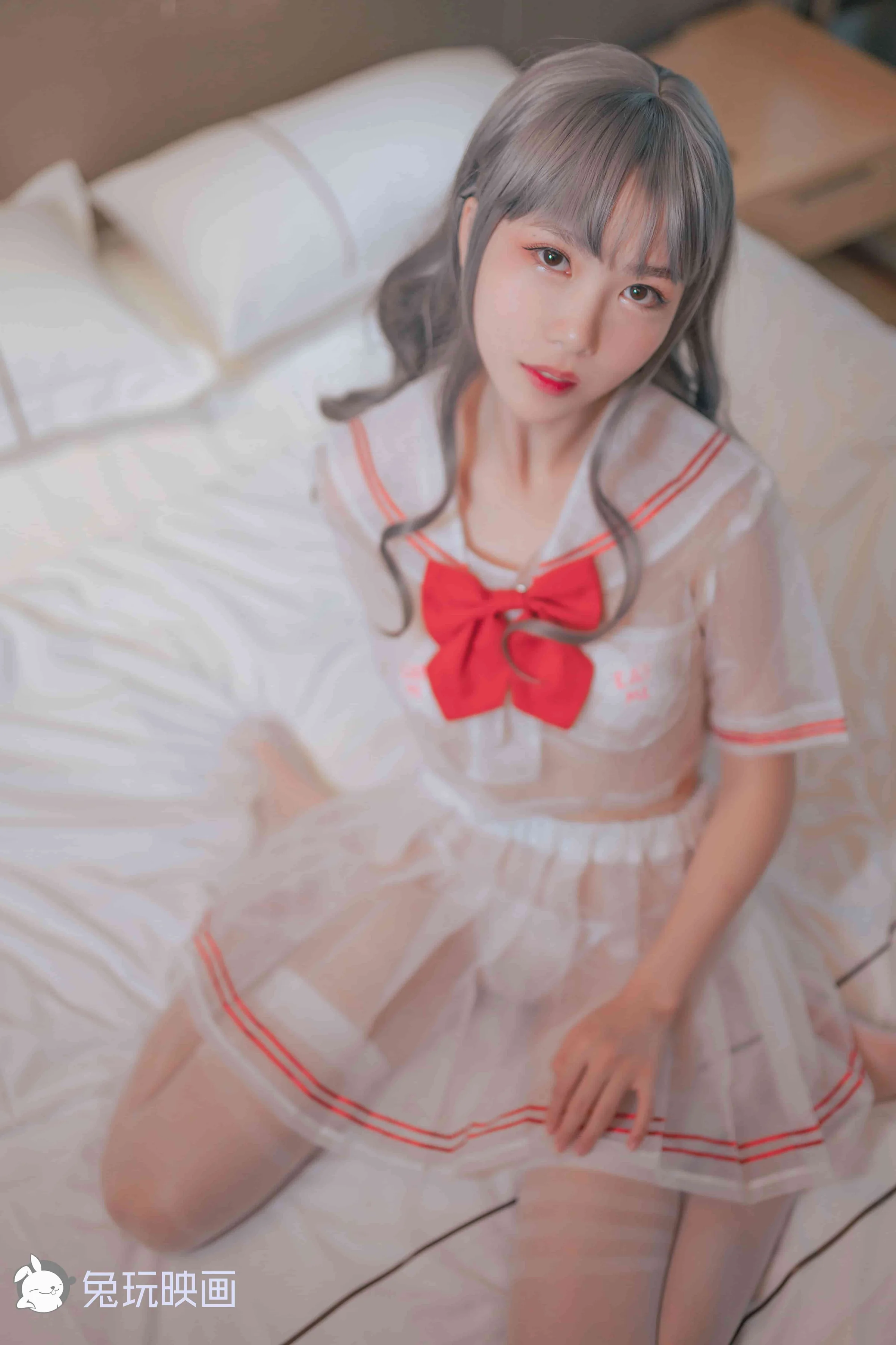 抖娘-利世穿制服的小姐姐 – 兔玩映画[42P]｜高清图片集