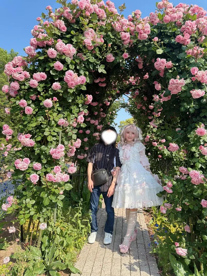 《蘿莉塔服飾的難題》如果女生這樣穿 旁邊的男生要穿什麼比較合適呢？｜高清图片集