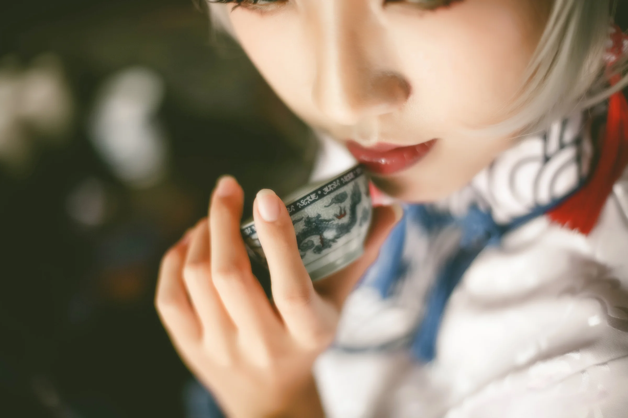 V家言和青花瓷同人旗袍COS写真