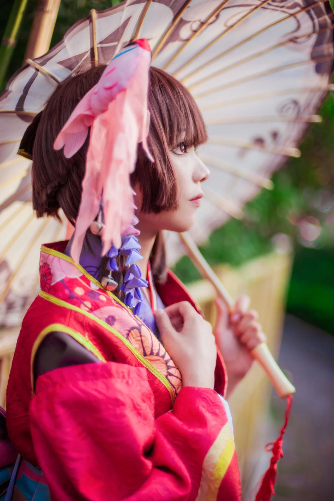 阴阳师神乐COS写真，喜欢很少笑神乐