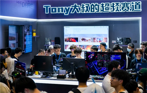 竞无止境，ROG空降BW2024嘉年华，释放高能竞力！｜高清图片集