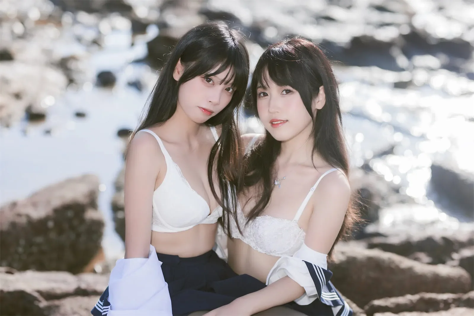 不呆猫 – 海边双人JK｜高清图片集