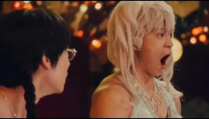 《开心超人》爆改真人剧，童年惨遭毒手｜高清图片集