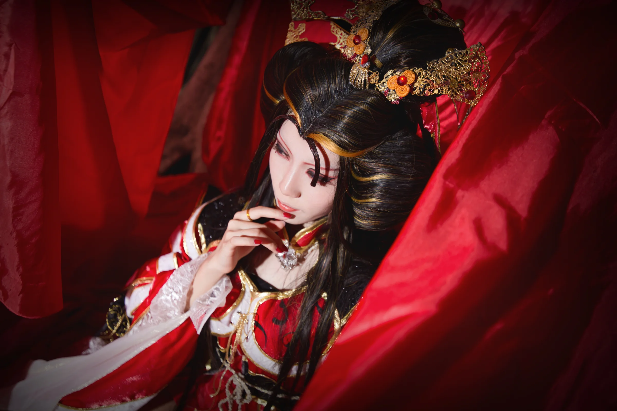 霹雳布袋戏 骨箫范凄凉 COS写真