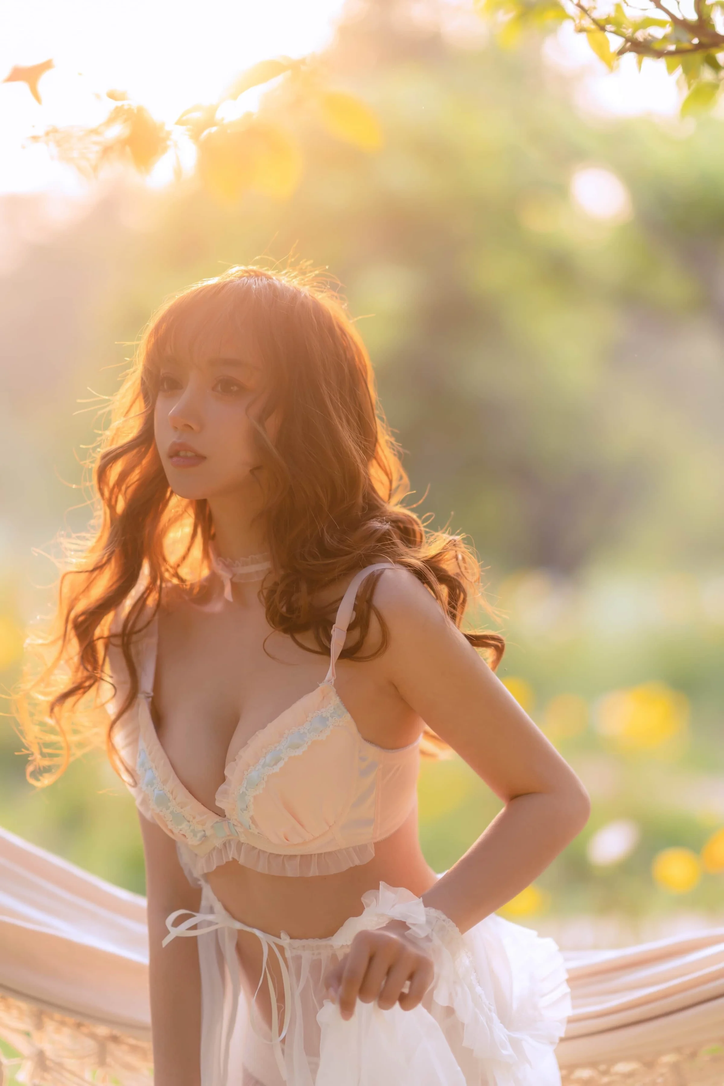 过期米线线喵 夏日限定 吊床 [52P]｜高清图片集