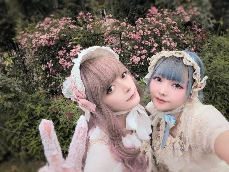 《蘿莉塔服飾的難題》如果女生這樣穿 旁邊的男生要穿什麼比較合適呢？｜高清图片集