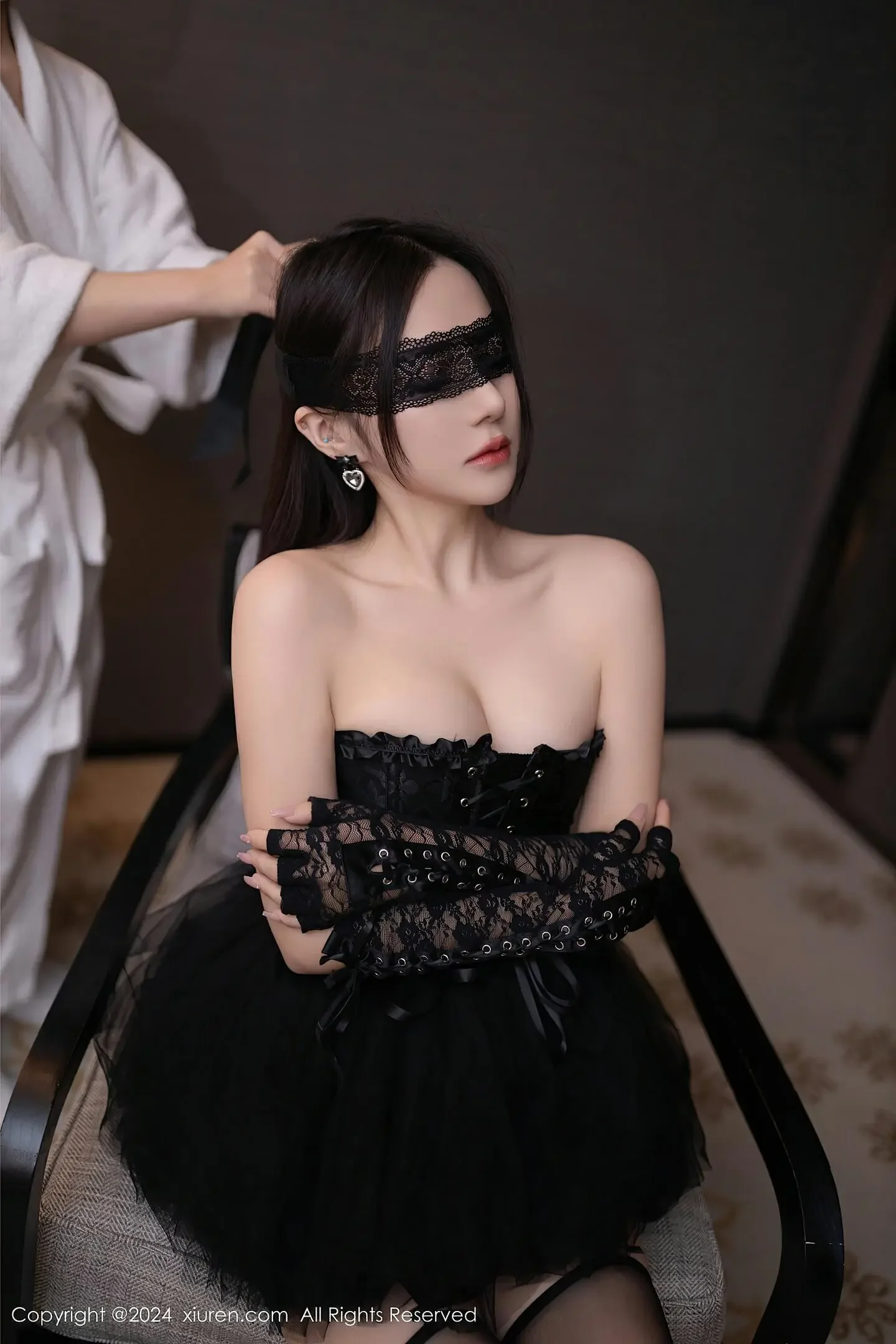 [Xiuren秀人网]2024.03.01 NO.8166 鱼子酱Fish｜高清图片集
