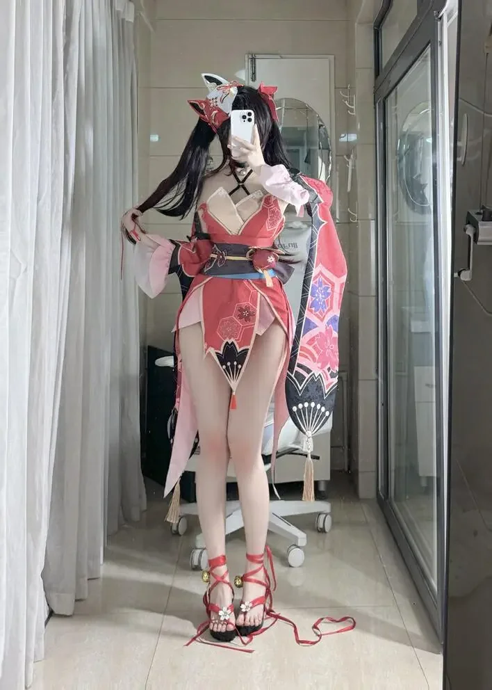 不可爱羚 – 花火COS写真 [52P7V-1.2GB]