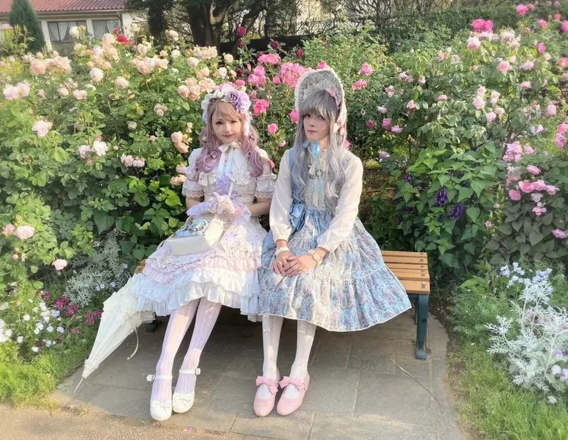 《蘿莉塔服飾的難題》如果女生這樣穿 旁邊的男生要穿什麼比較合適呢？｜高清图片集