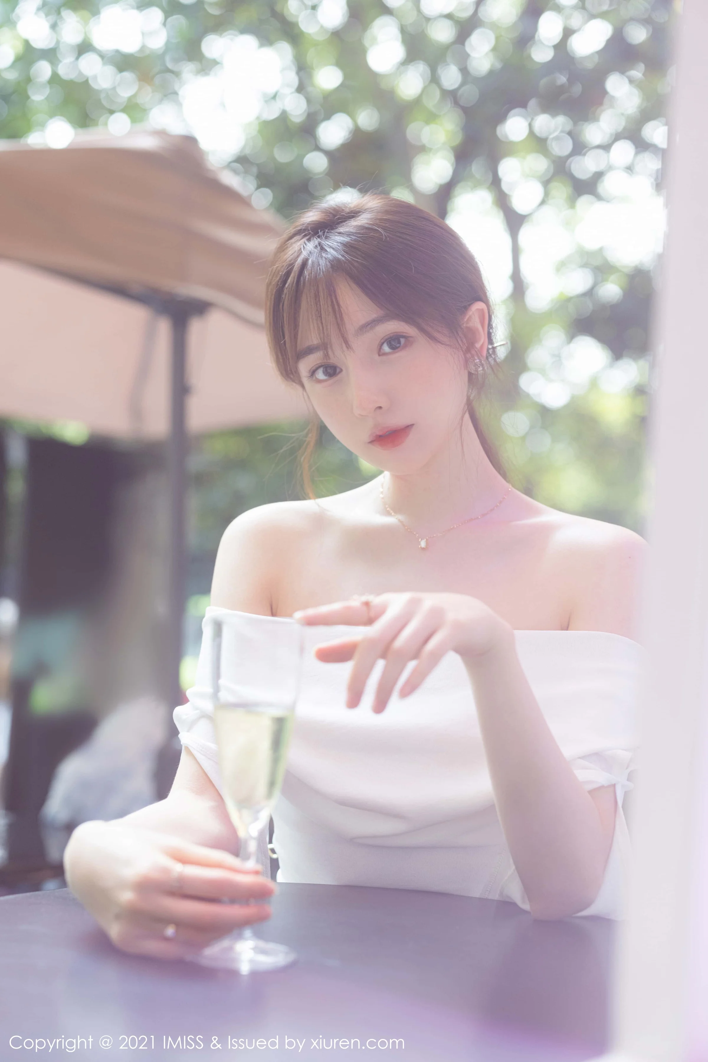[IMiss]爱蜜社 2021-08-05 Vol.621 Lynn刘奕宁｜高清图片集