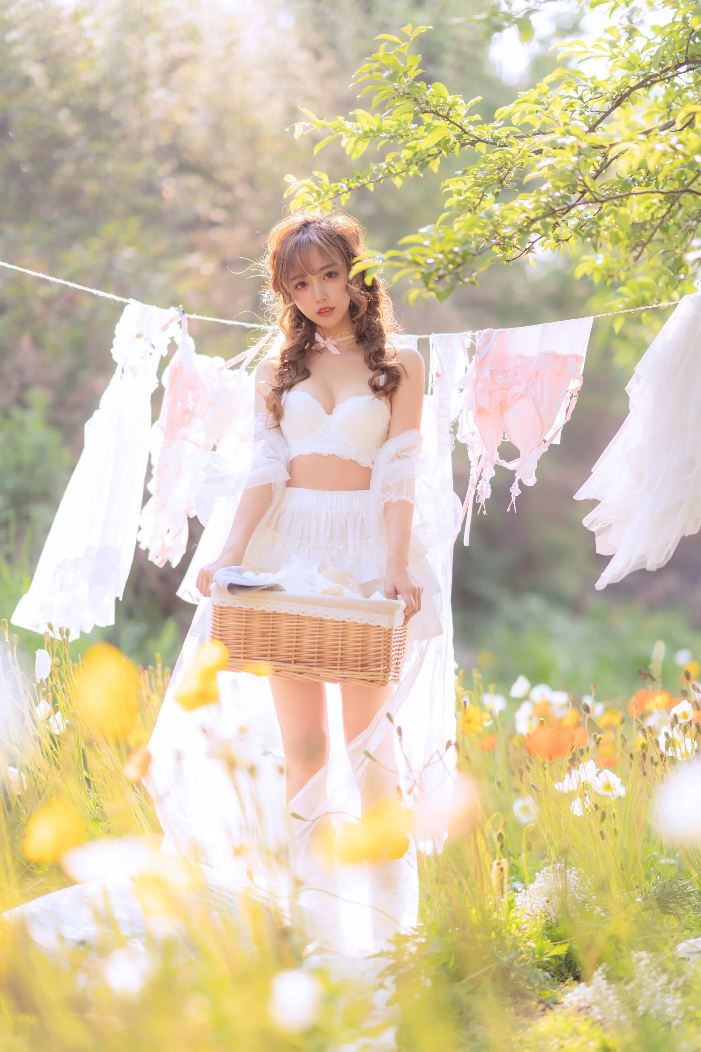 过期米线线喵 夏日限定 晒衣服 [41P]｜高清图片集