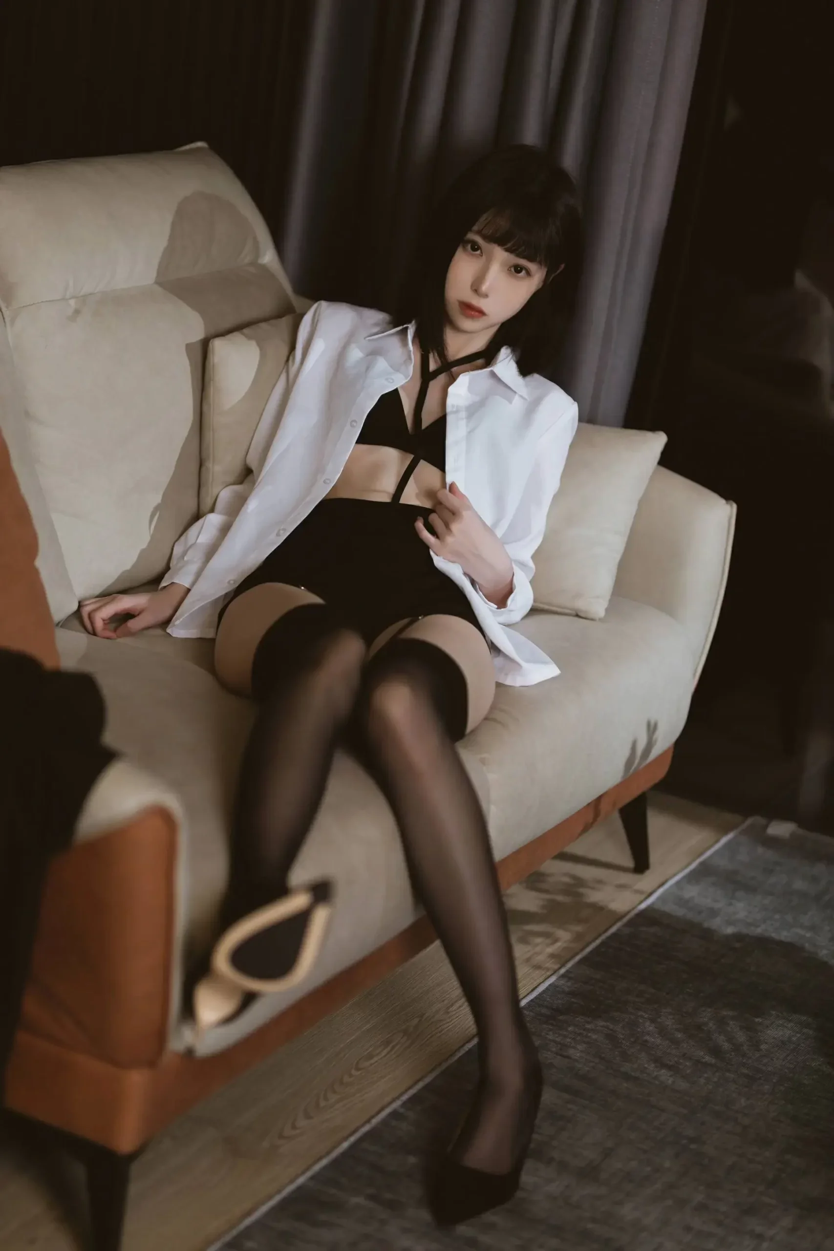 许岚LAN – 醉酒OL [40P]｜高清图片集
