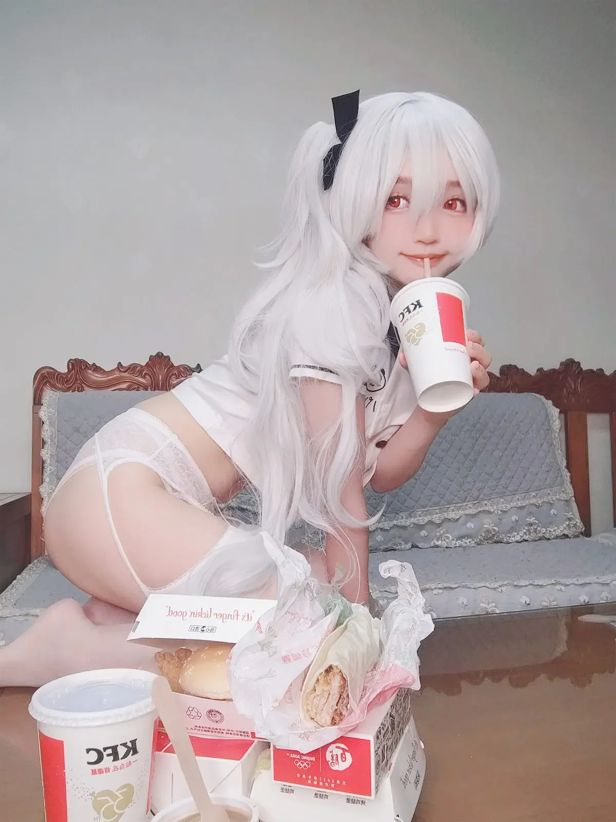 神沢永莉 – 疯狂星期四｜高清图片集