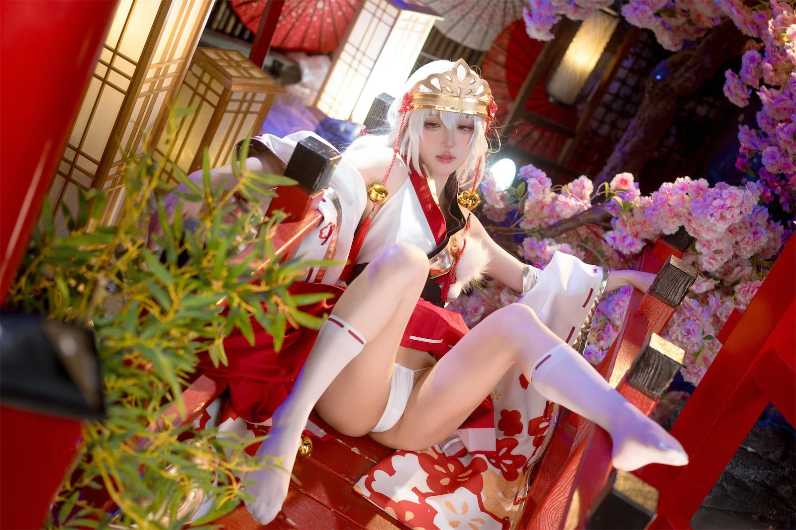 阿包也是兔娘 – 巫女浴池｜高清图片集