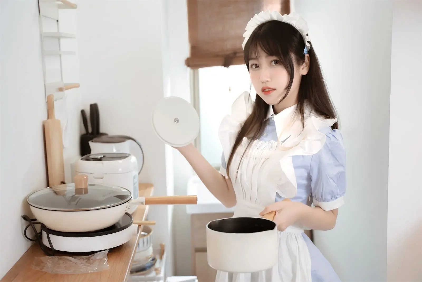 不呆猫 – 厨房小女仆｜高清图片集