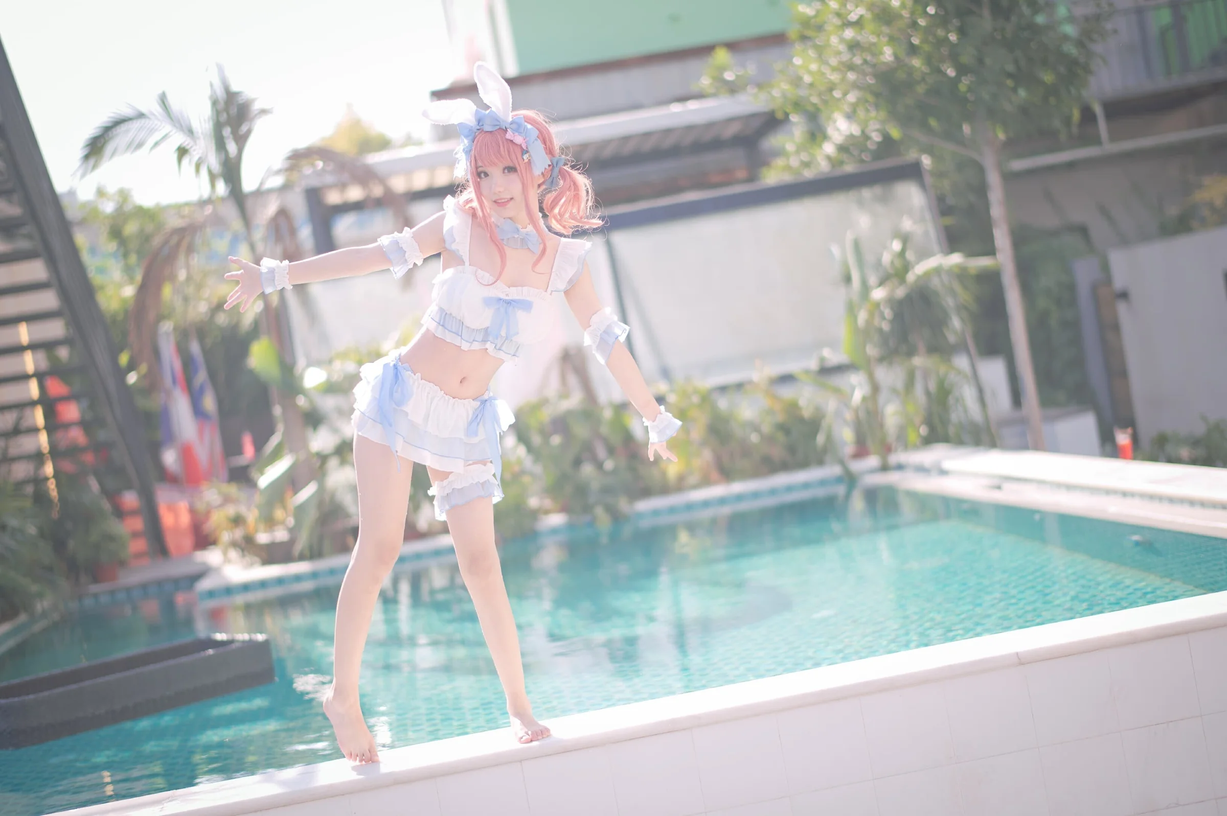 花柒Hana 夏日甜芯泳装写真