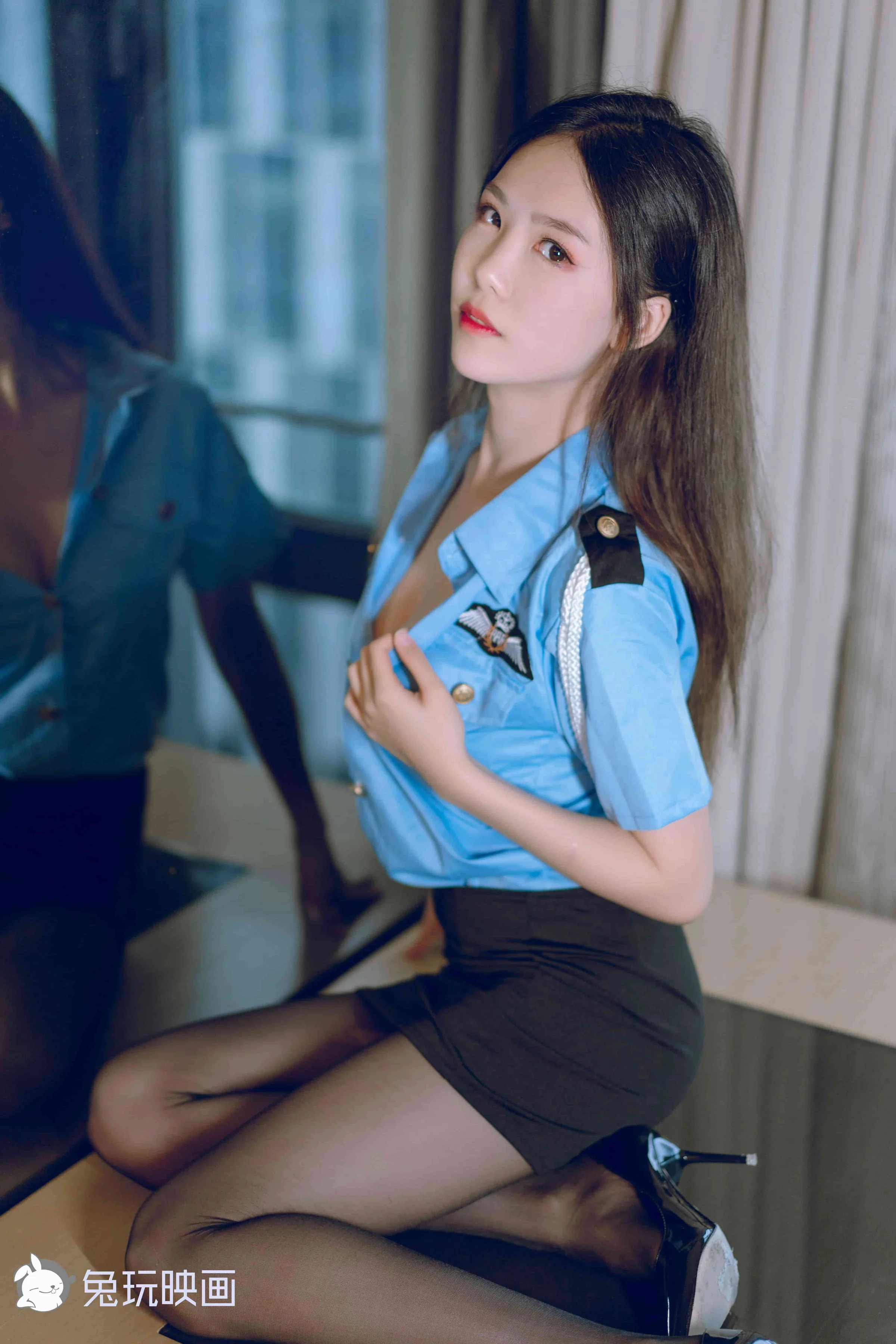 抖娘-利世穿制服的小姐姐 – 兔玩映画[42P]｜高清图片集