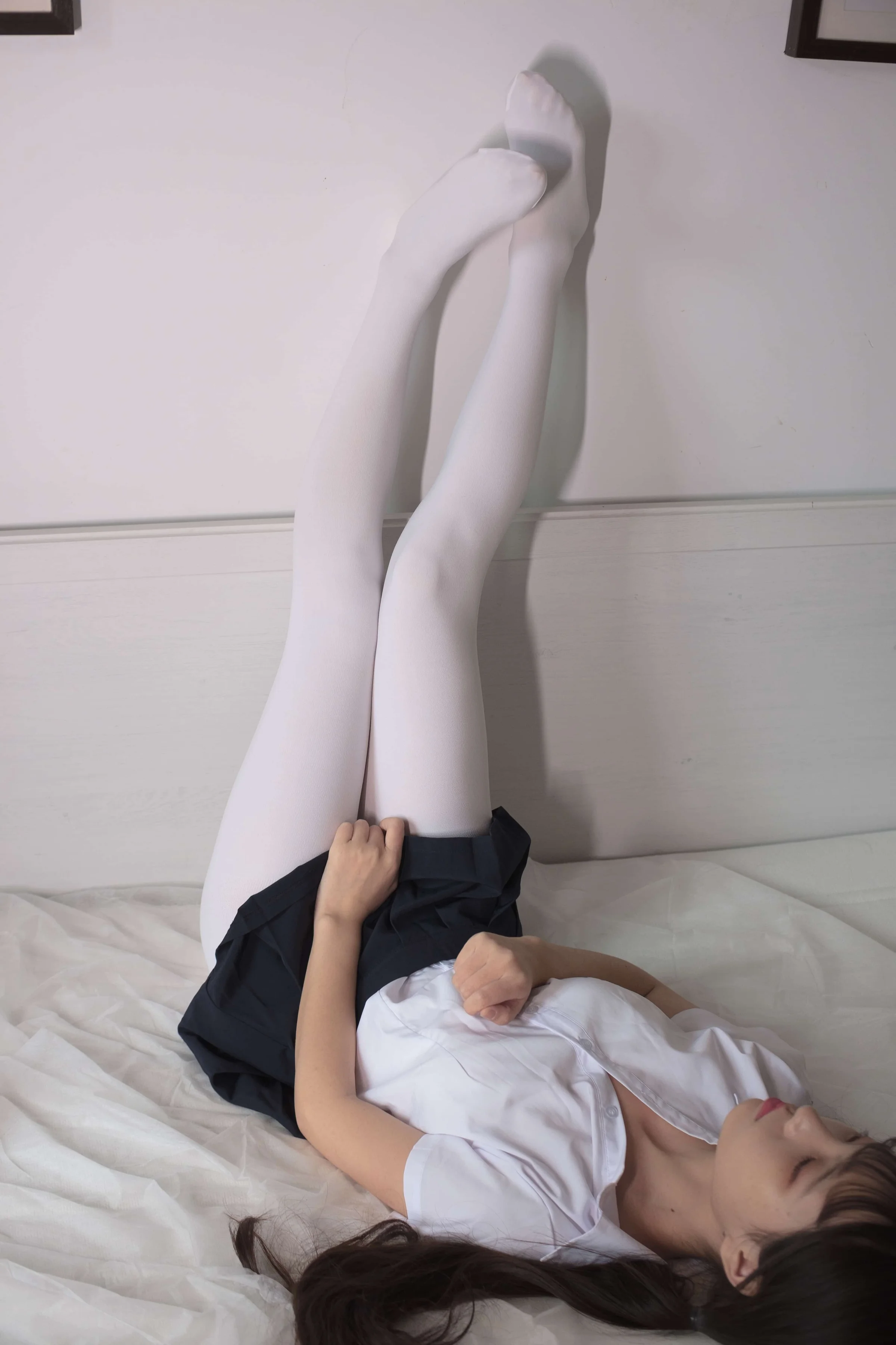 [森萝财团]萝莉丝足写真 X-034 JK白丝清纯小妹[内含视频]