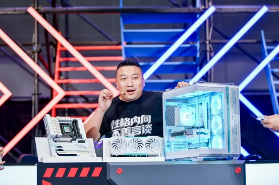 竞化纪元，梦幻联动！ROG×EVA新品发布会登陆BW 2023｜高清图片集