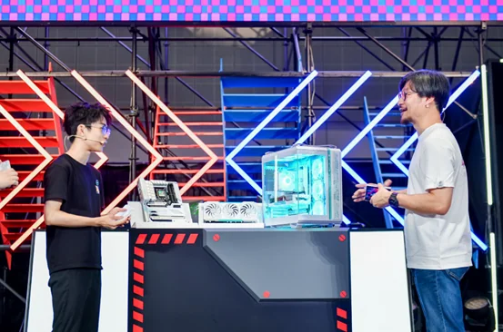 竞化纪元，梦幻联动！ROG×EVA新品发布会登陆BW 2023｜高清图片集