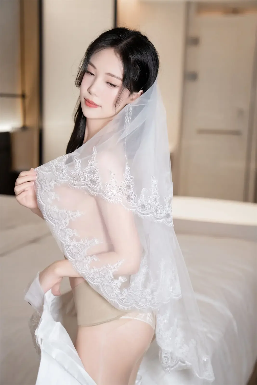 抖娘利世 – 婚纱下的秘密｜高清图片集