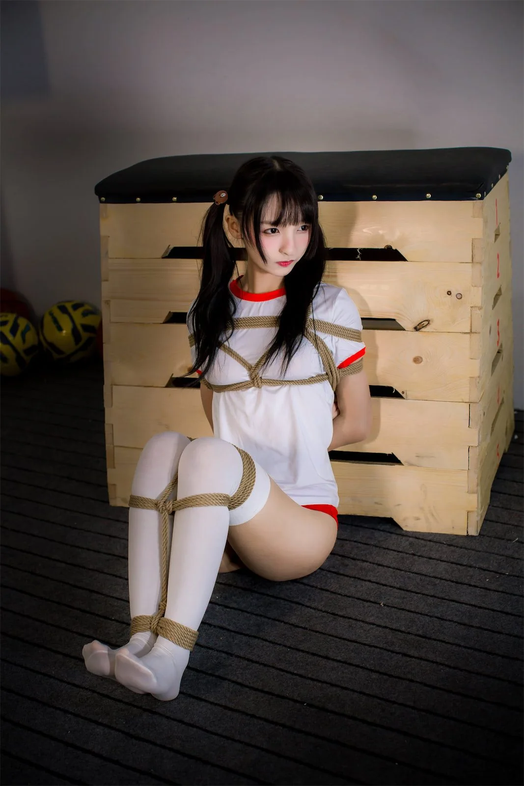 神楽坂真冬 – 绳艺 [233P1V-3.58GB]｜高清图片集