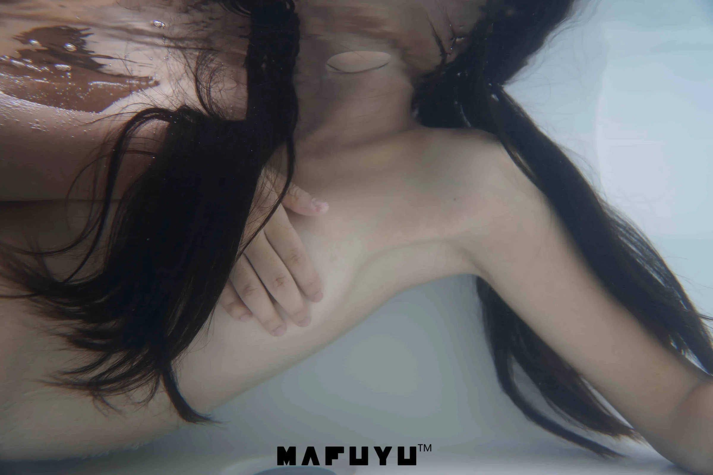 神楽坂真冬 – OL写真系列套图[101P]