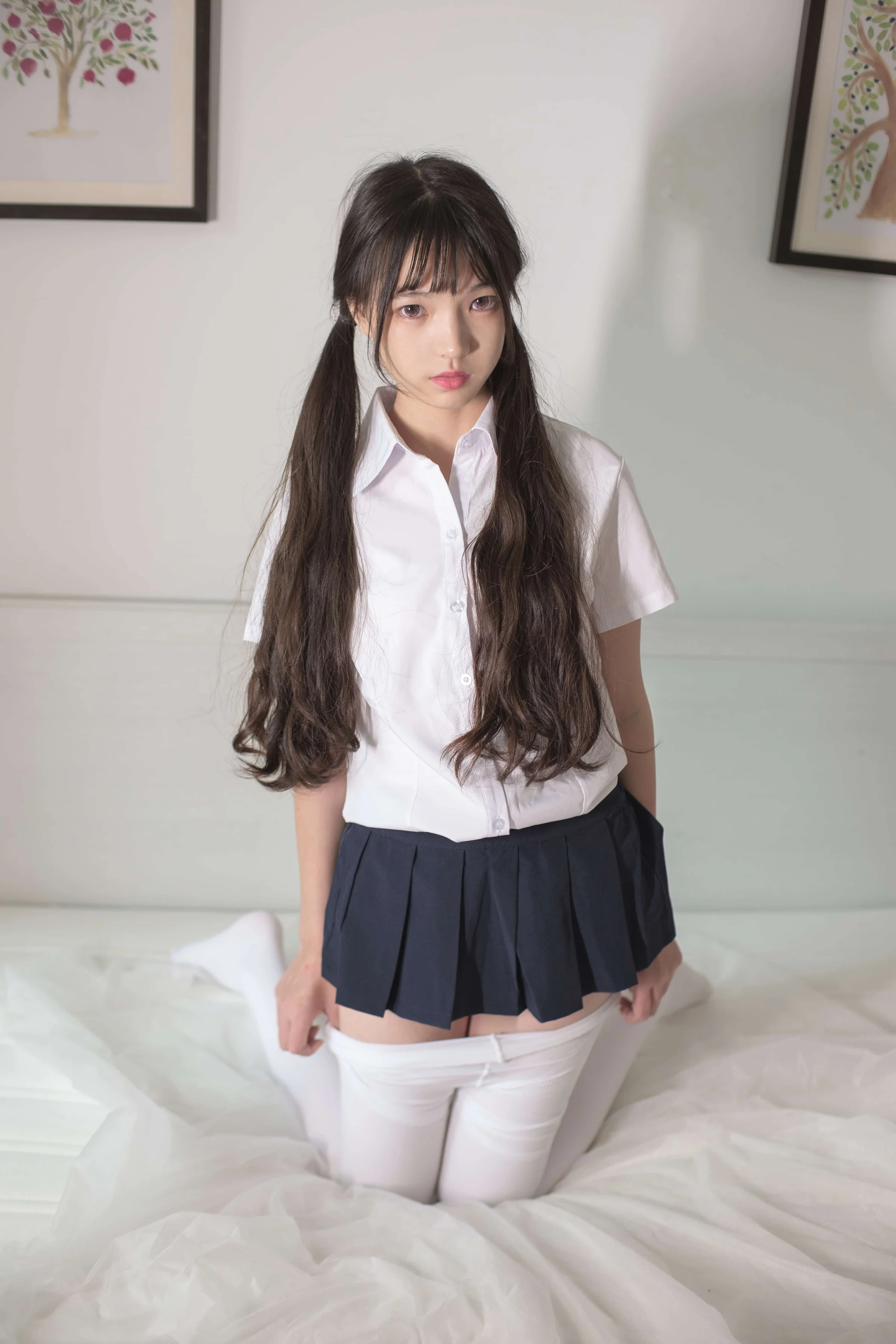 [森萝财团]萝莉丝足写真 X-034 JK白丝清纯小妹[内含视频]