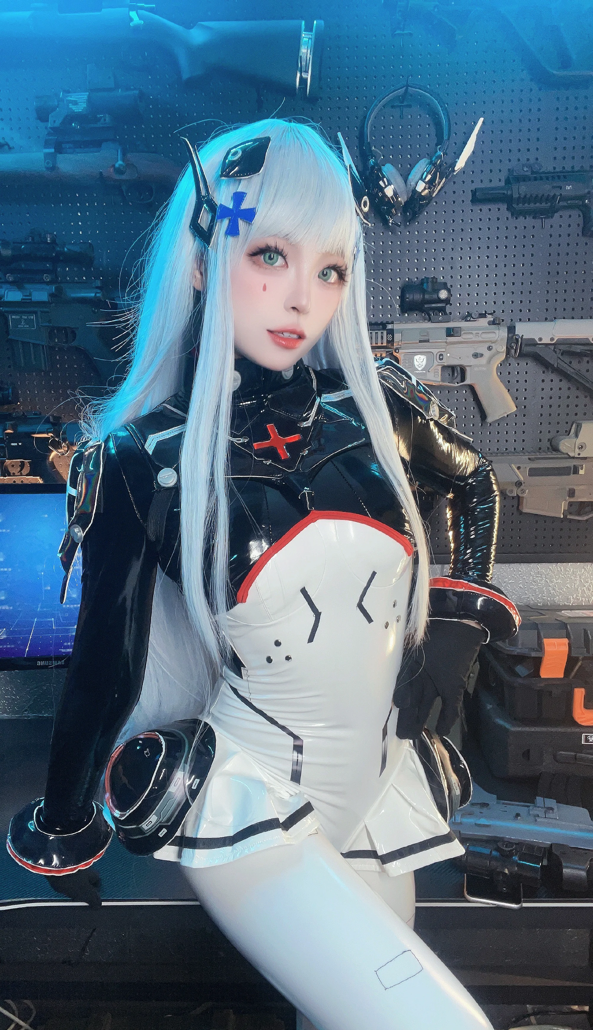 《少女前线2》HK416 - 子夜福音COS写真