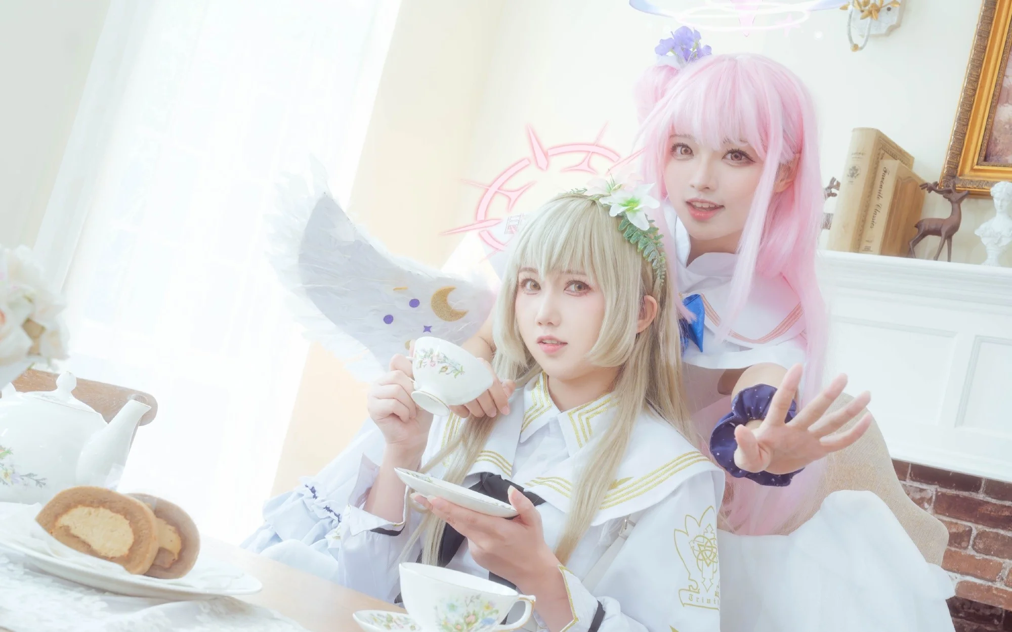 《蔚蓝档案》 圣三一茶话会 圣娅COS写真