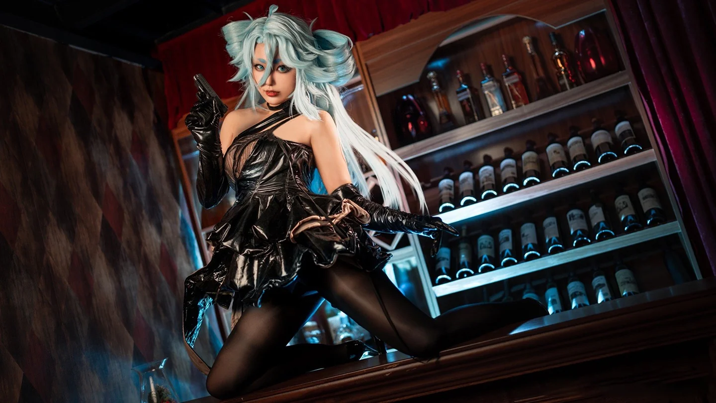 《少女前线》PA-15 香槟怪盗COS写真