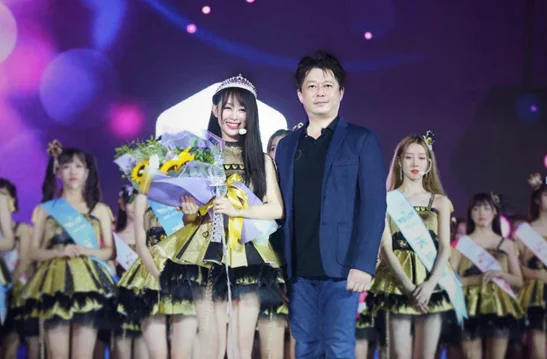 蜜蜂少女队首届人气排位赛尘埃落定，周芷祺逆转摘下女王蜂｜高清图片集