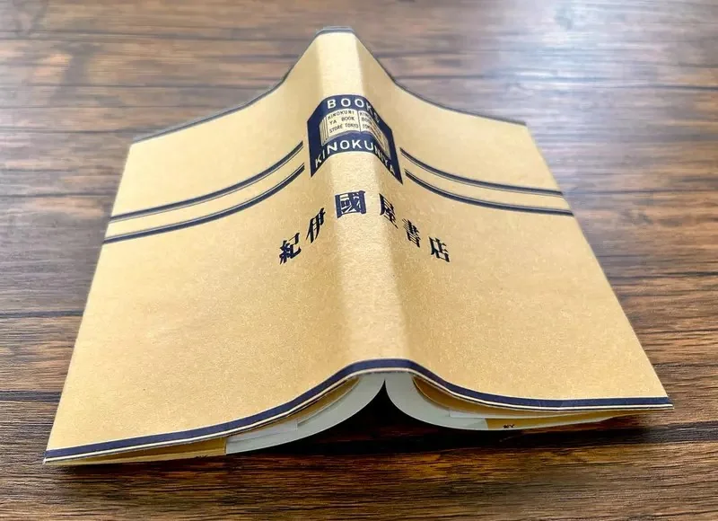 日本網友宣稱《愛看書的人絕對不會這樣做》卻被吐槽這是愛書而不是愛看書？｜高清图片集