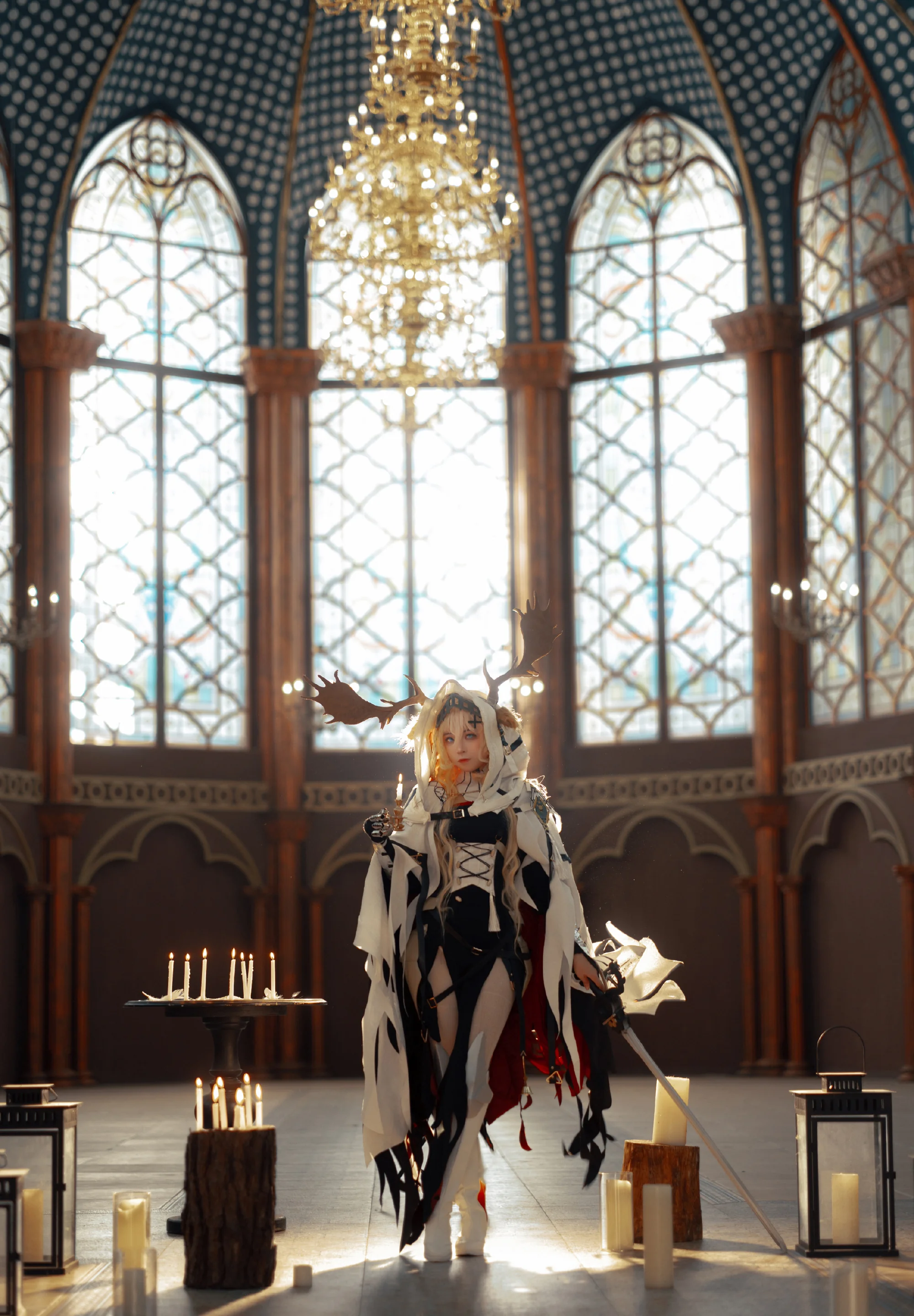 《明日方舟》薇薇安娜COS写真