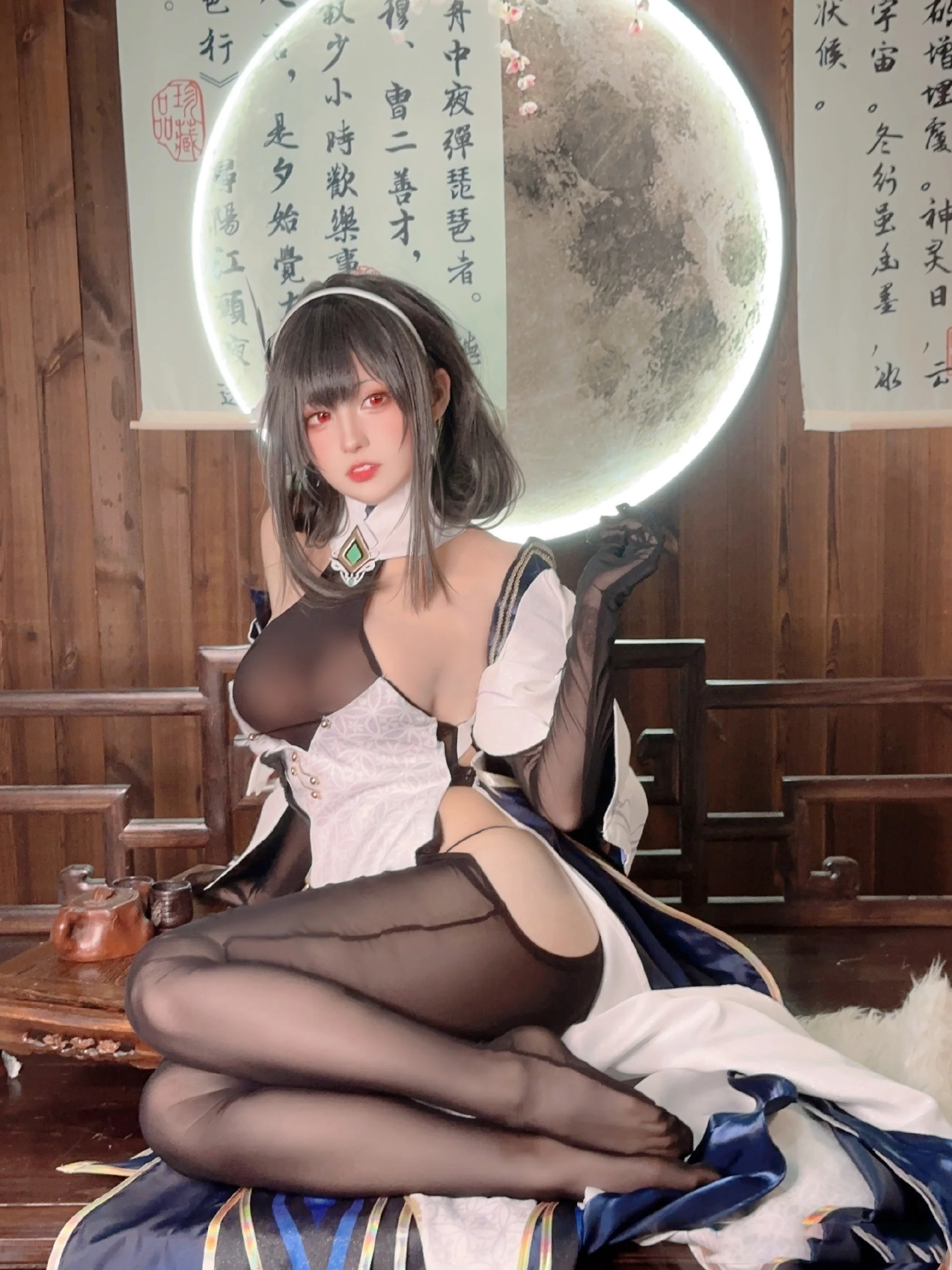 《碧蓝航线》镇海COS写真