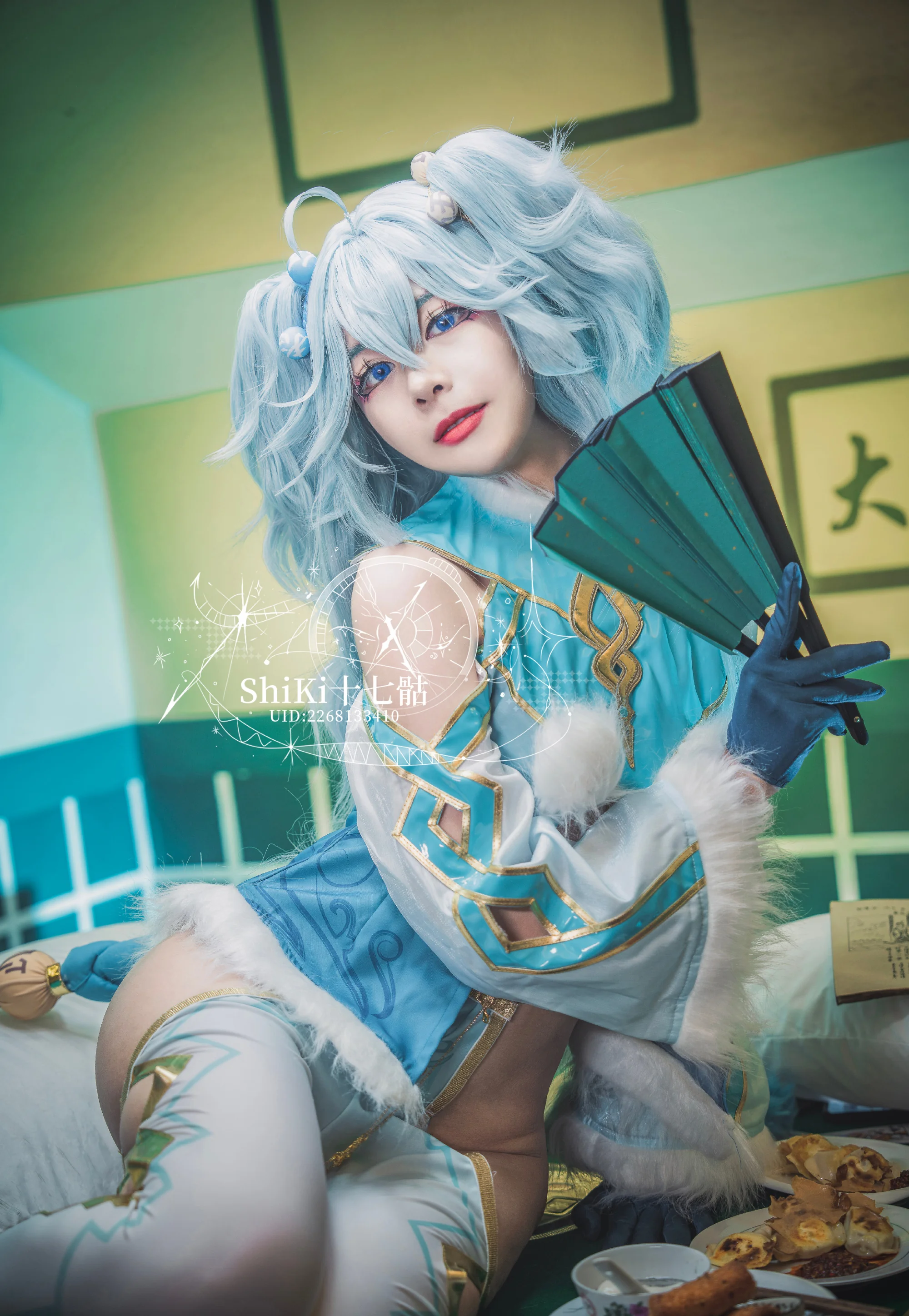 《少女前线：云图计划》芙洛伦COS写真
