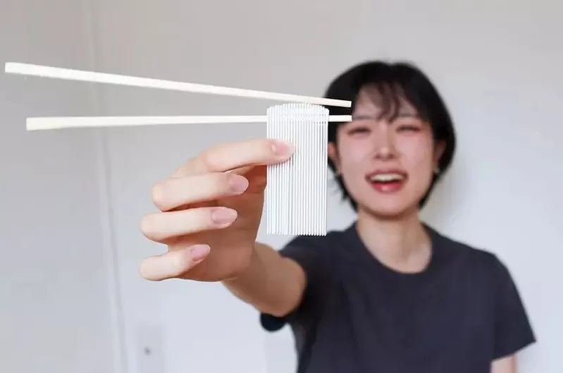 《素麵造型髮梳》解決你的瀏海之亂 怕被人誤會一直撥頭髮就靠這招掩蓋過去吧(笑)｜高清图片集
