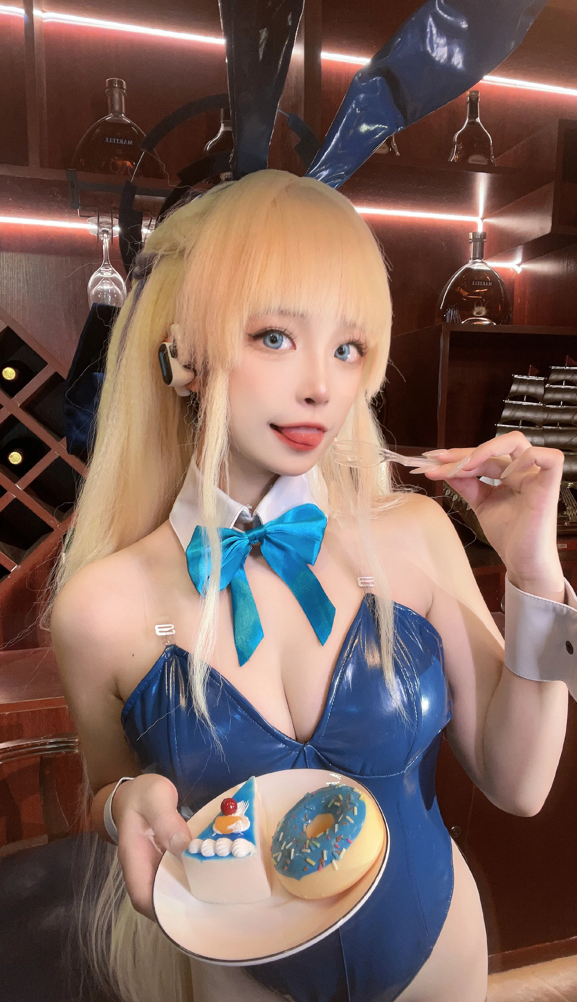《蔚蓝档案》飞鸟马时COS写真