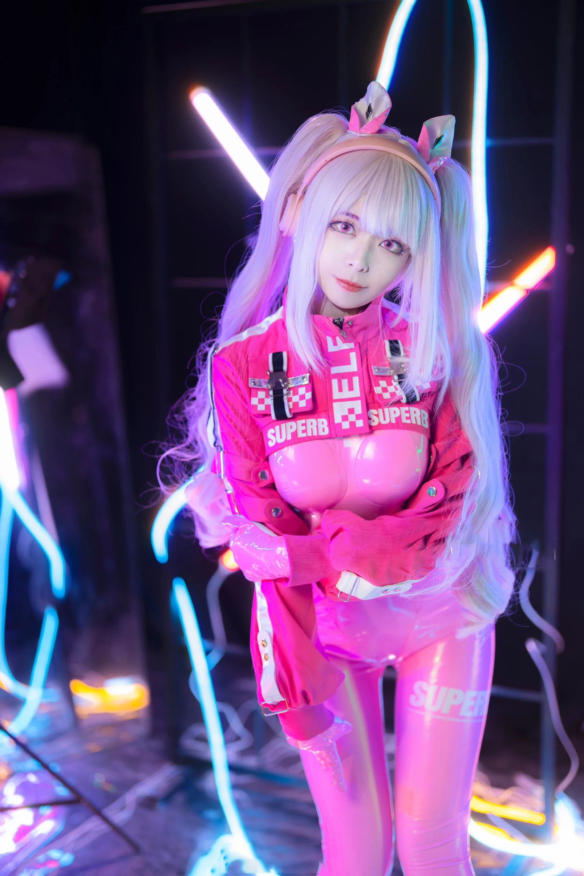 《nikke:胜利女神》爱丽丝COS写真