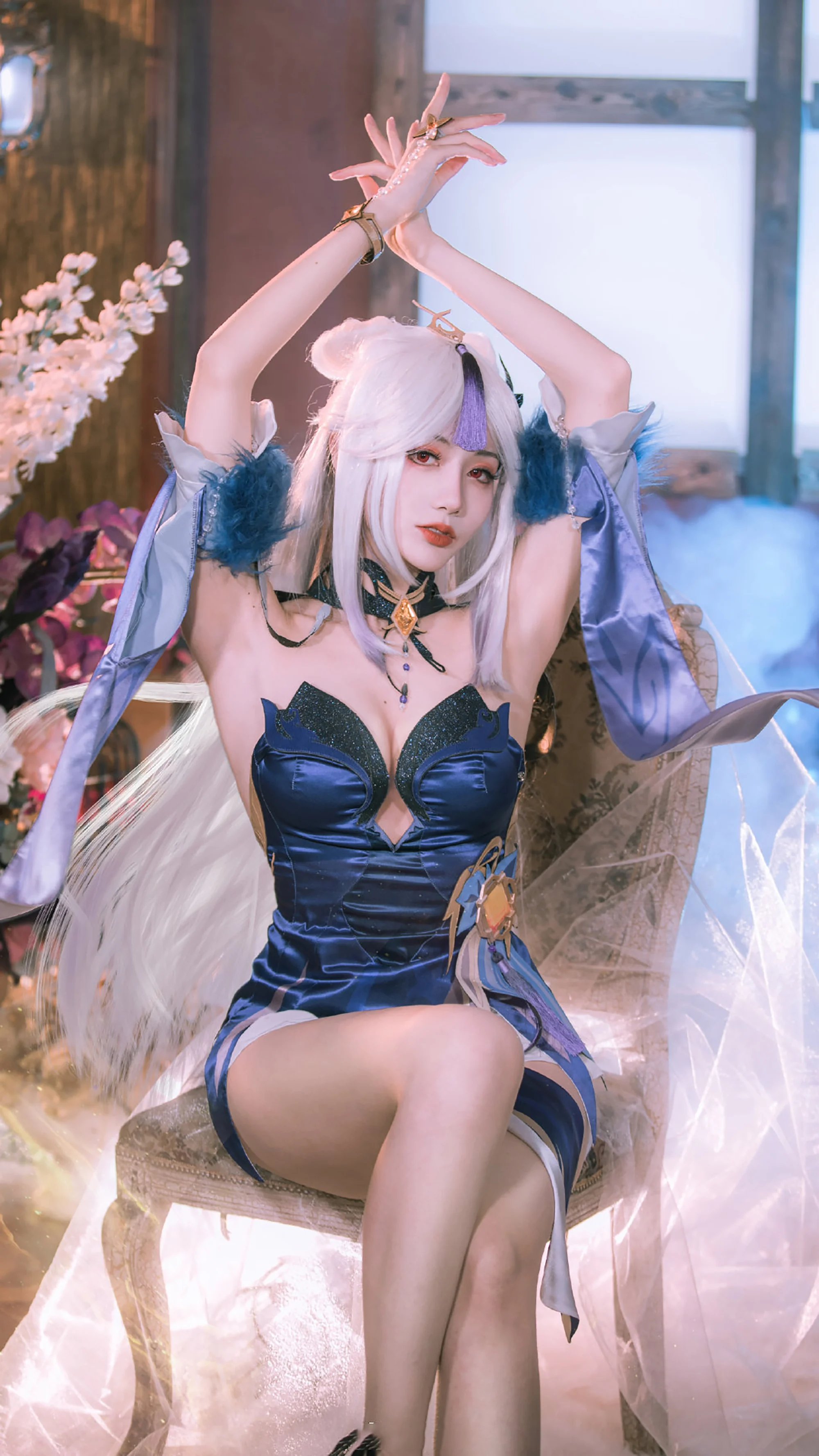 《原神》凝光沙中幽兰COS写真