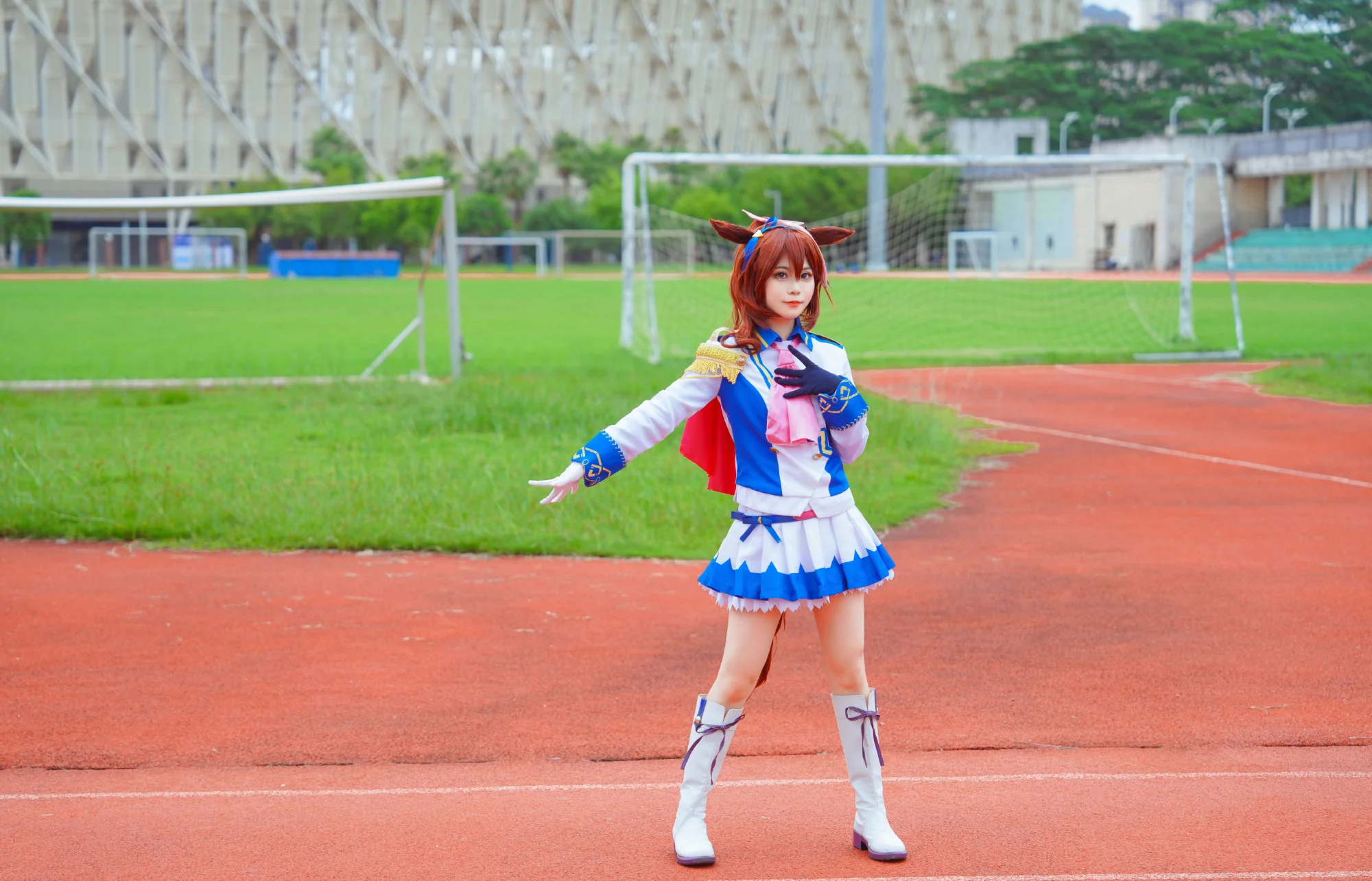 《闪耀优俊少女》东海帝王COS写真