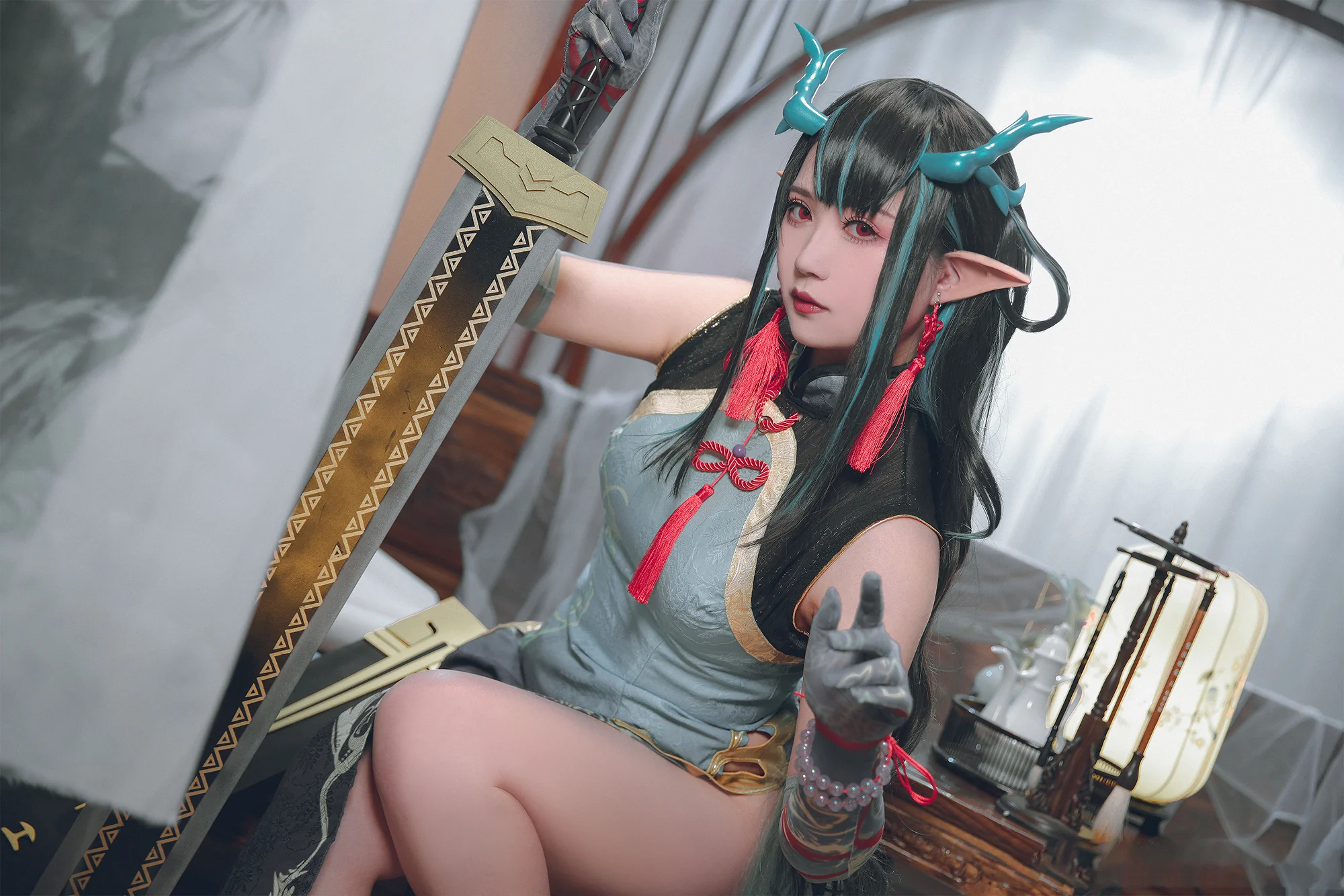 《明日方舟》夕 • 染尘烟COS写真