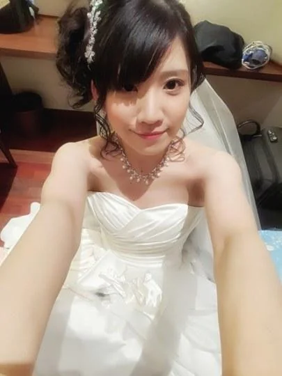 声优喜多丘千阳宣布婚讯 晒出新娘装｜高清图片集
