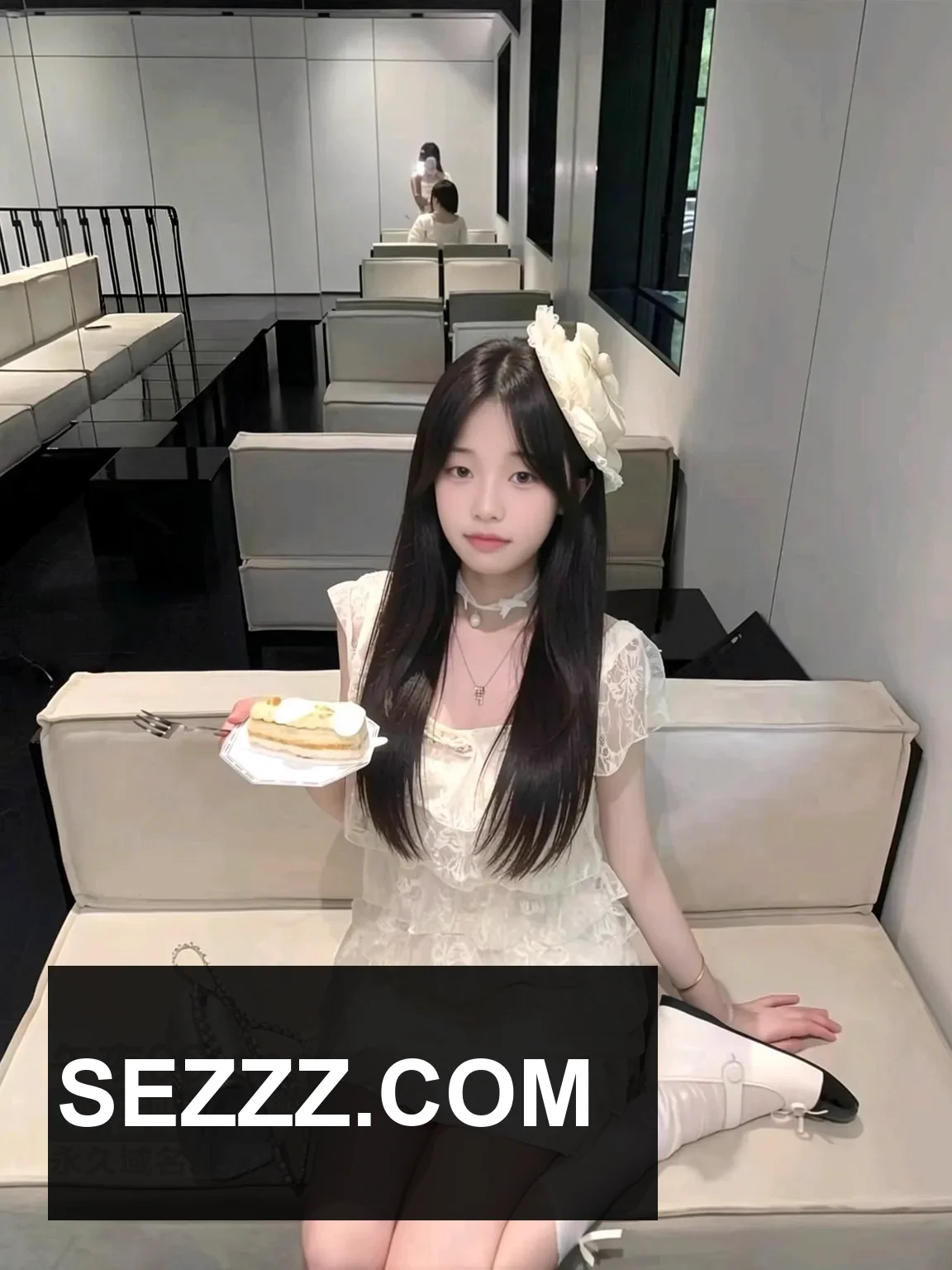 【深圳】福田萝莉嫩妹奶盖