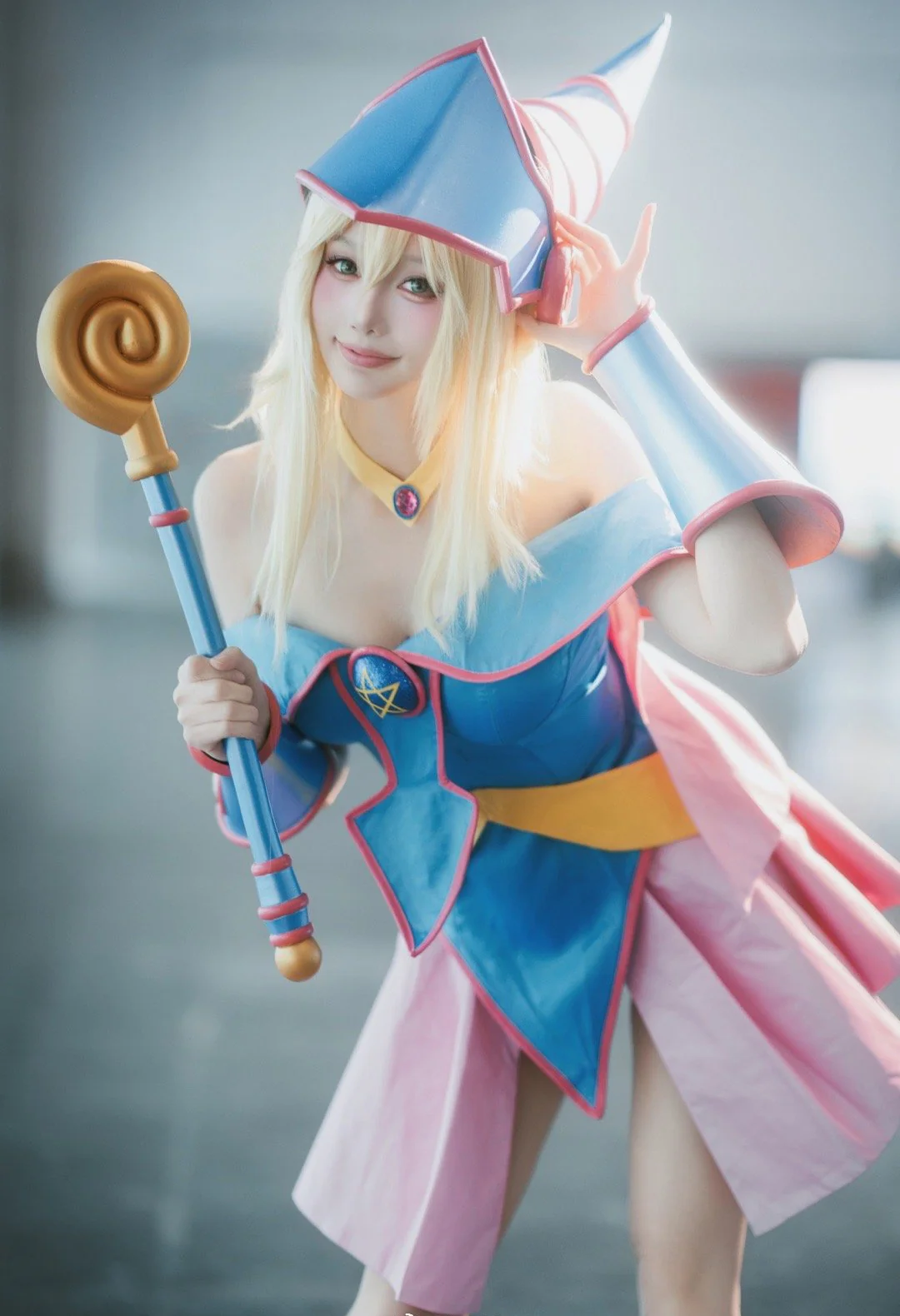 《游戏王》黑魔导女孩COS写真