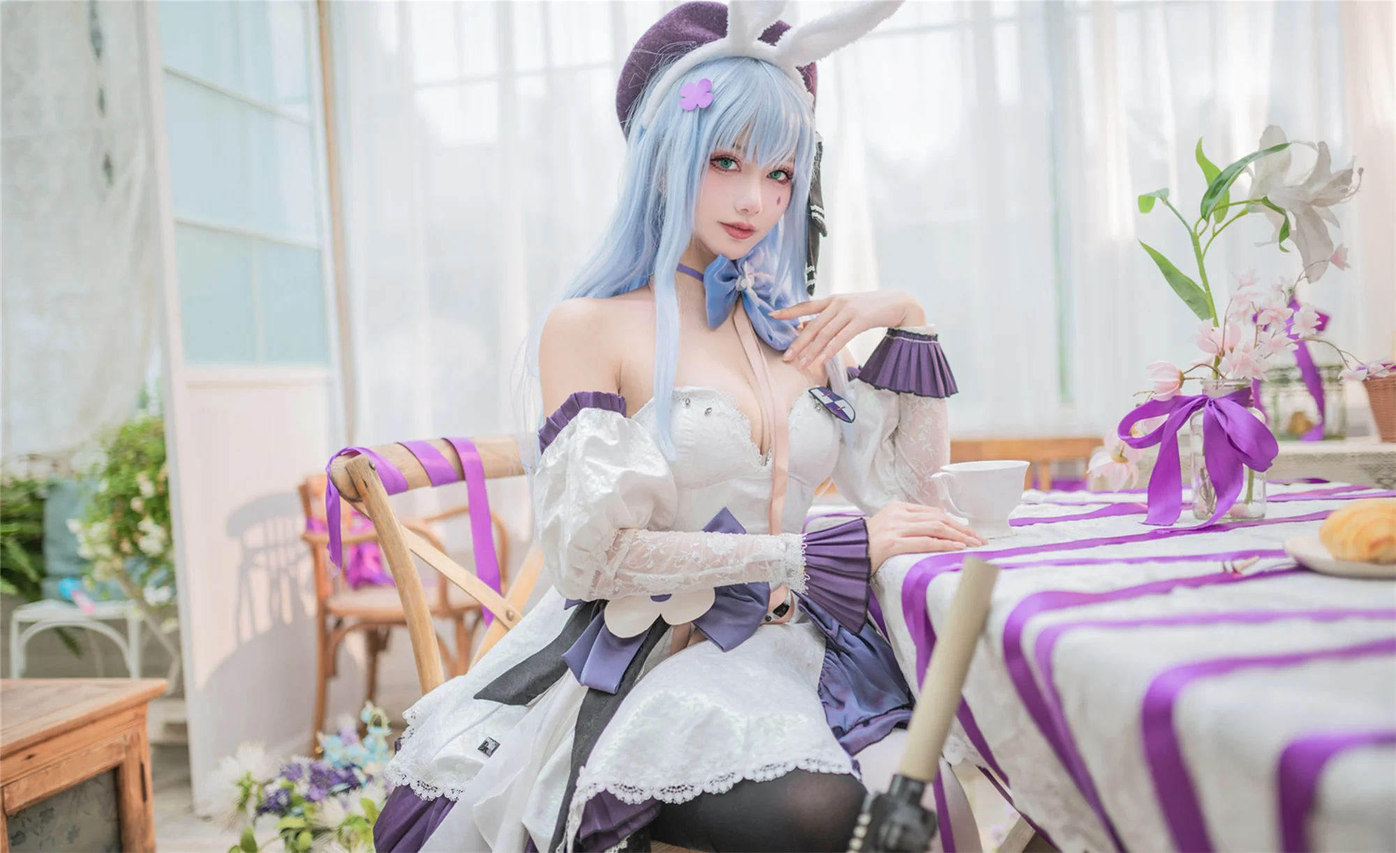 《少女前线》 千宵草味的锡纸糖COS写真