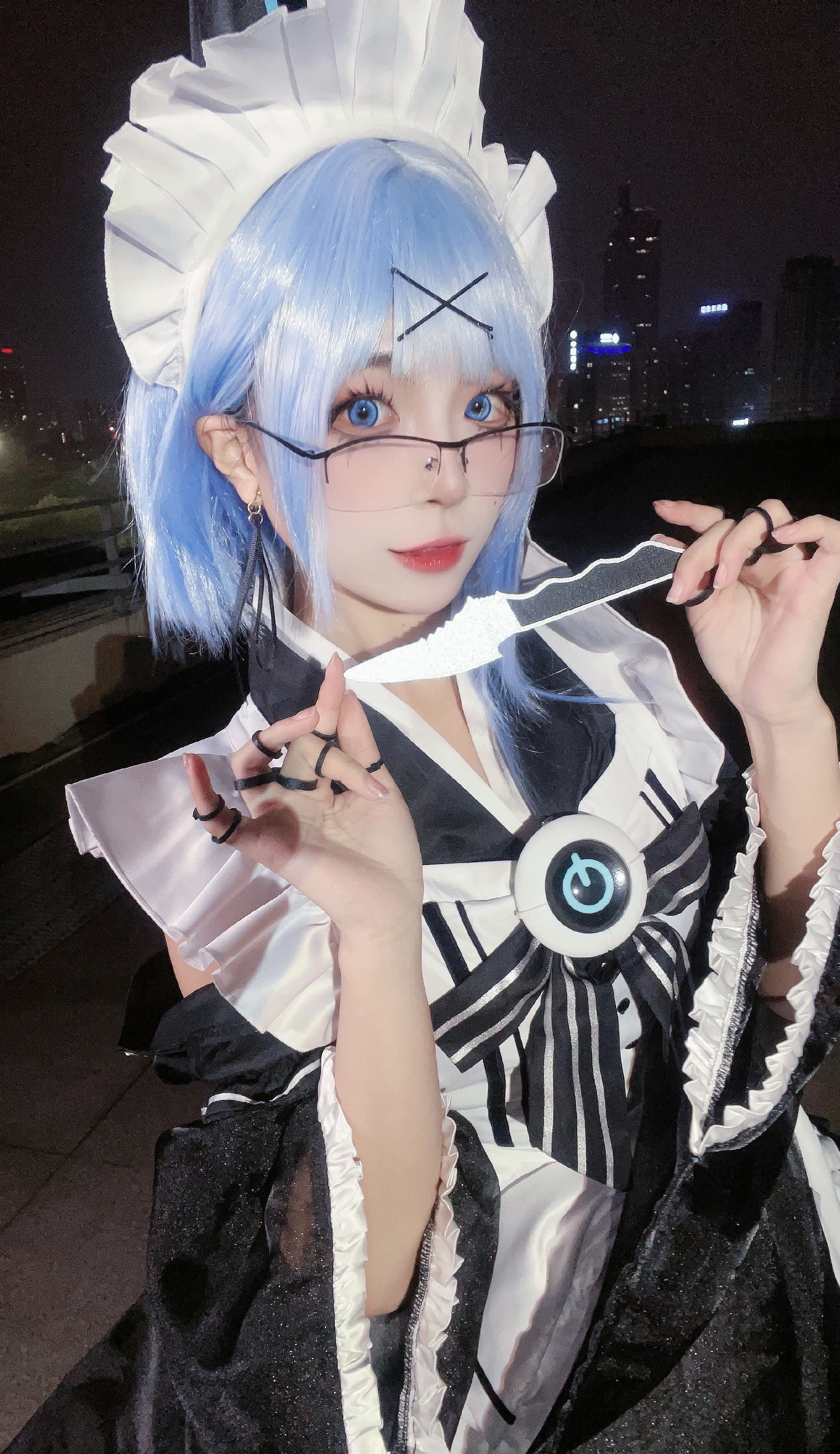 《无期迷途》雷比尼斯COS写真