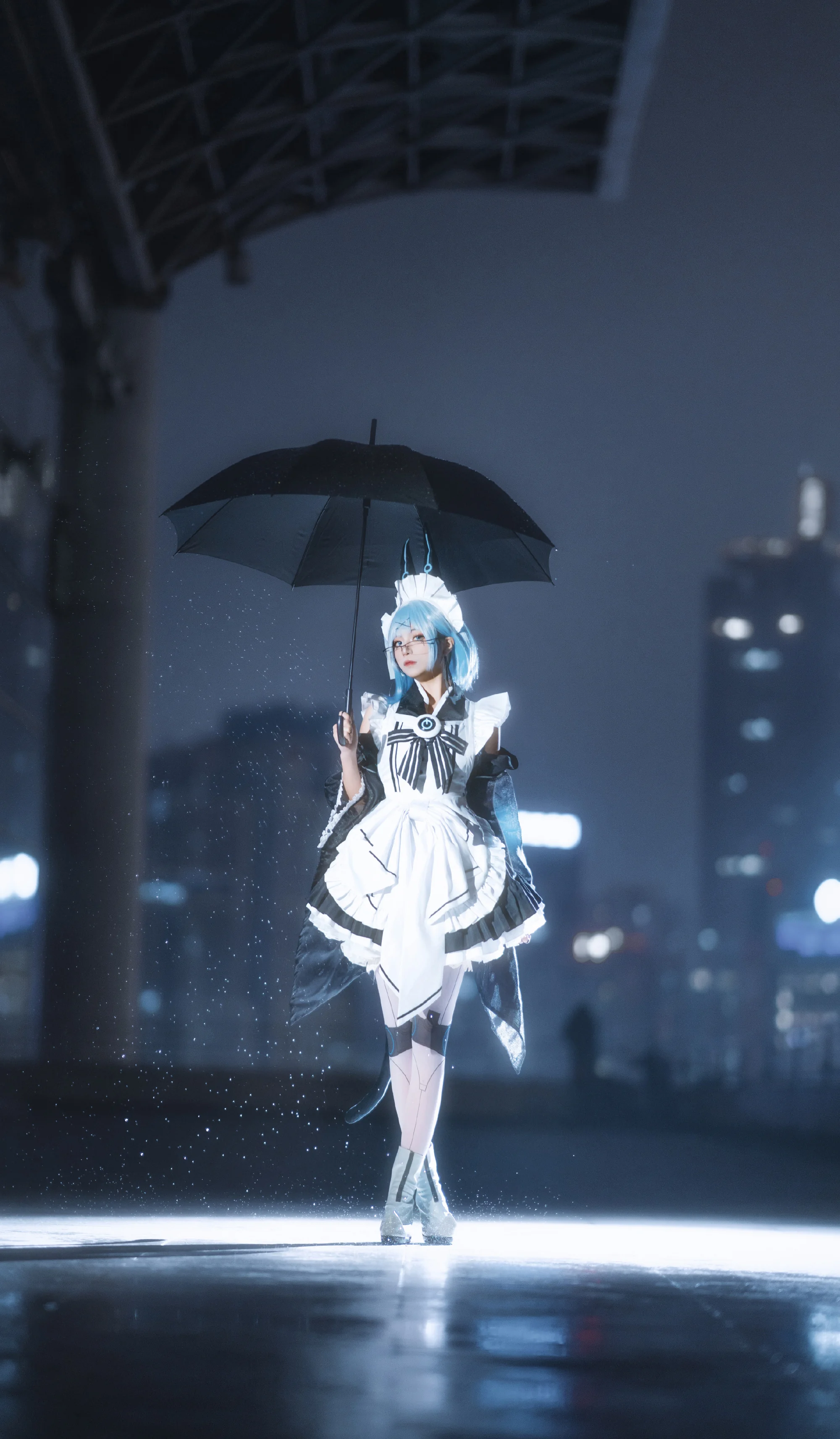 《无期迷途》雷比尼斯 女仆COS写真