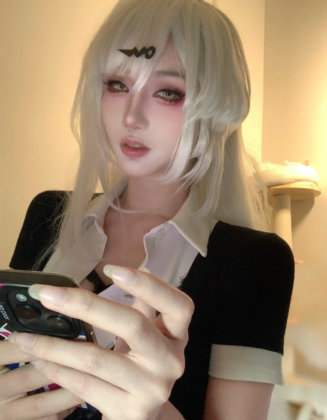 《绝区零》仪玄COS写真